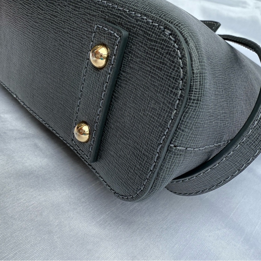 Dooney & Bourke Saffiano Leather Crossbody Bag Black Small Zip Purse - Picture 15 of 17